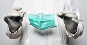 Vírus Nipah: Países asiáticos retomam protocolos de pandemia em aeroportos