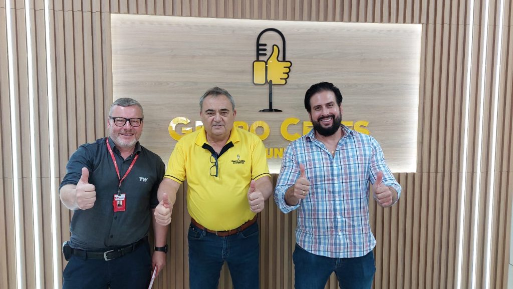 Alexandre Schmitz e Daniel Kirinus, convidados do Bom Dia Amigos