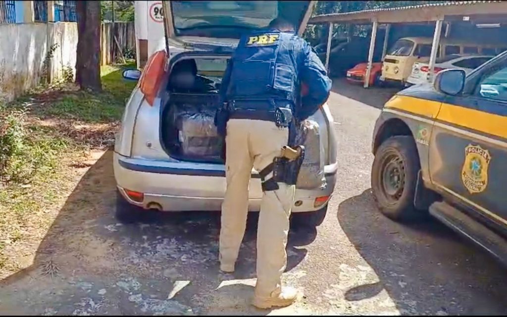 PRF prende contrabandista com mais de meia tonelada de agrotóxicos ilegais em Passo Fundo