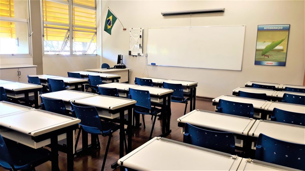 Estado terá déficit de 10 mil professores na Educação Básica em 2040