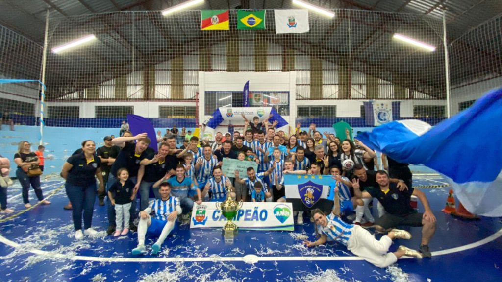 Amigos do Copo, Guarani e Fenerbach; campeões do Municipal de Futsal de Não-Me-Toque