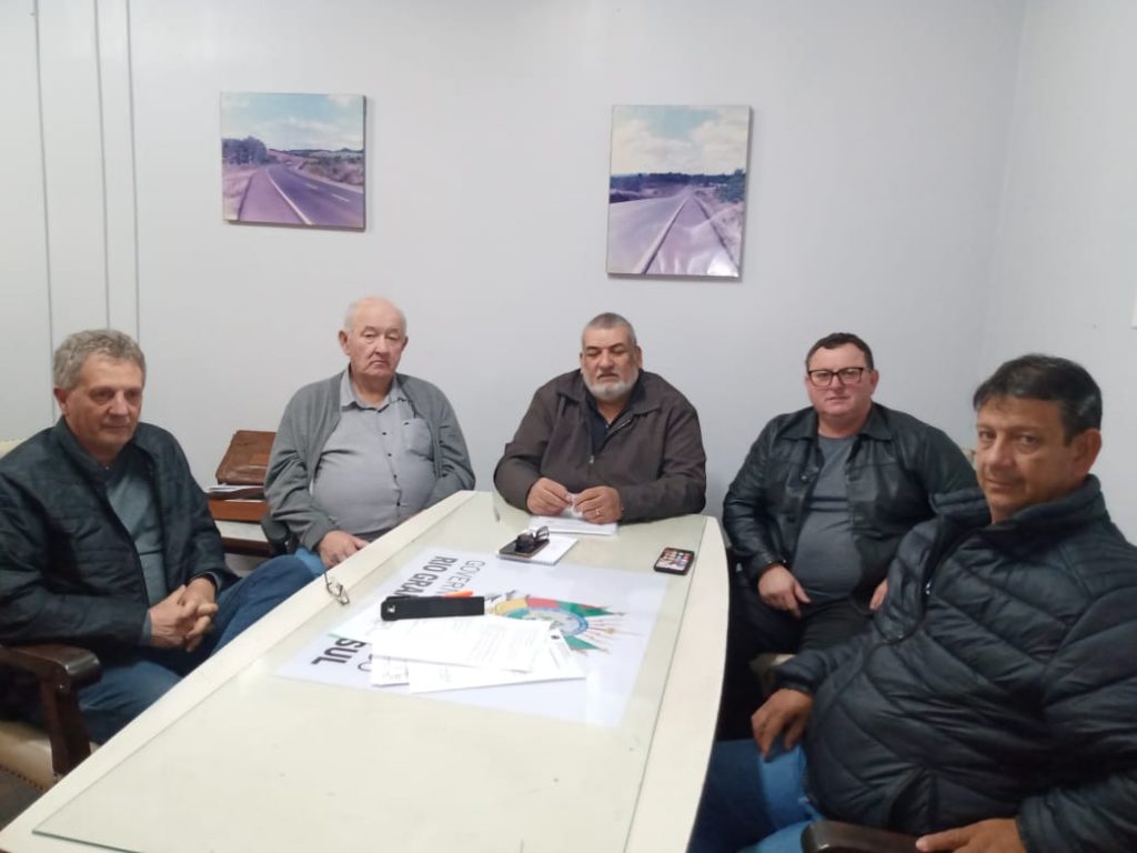 Prefeito de Colorado se reúne com o DAER para discutir medidas de infraestrutura rodoviária
