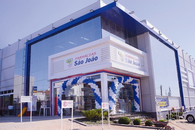 Rede de Farmácias São João disponibiliza gratuitamente medicamentos de uso contínuo para vítimas das enchentes no RS