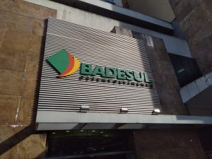 Badesul prospecta R$ 939,2 milhões em propostas de financiamento durante a Expointer 2025
