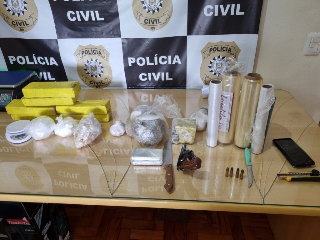 Polícia Civil prende duas pessoas em flagrante em Sarandi