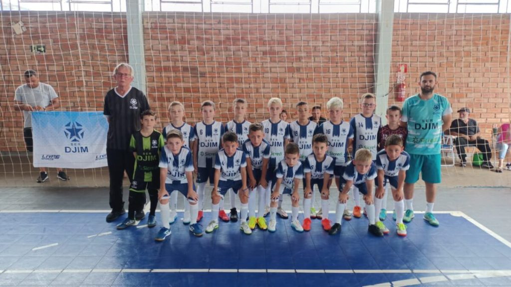 Super Copa dos Campeões Sicoob sub-9: Arsenal alcança a posição de vice-campeão, enquanto Russo Preto conquista o 4º lugar