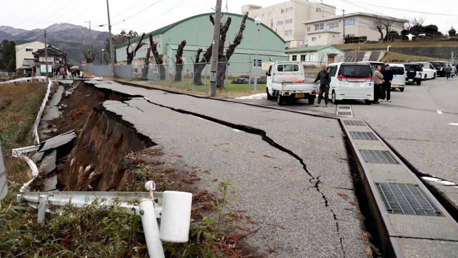 Terremoto de 7,1 graus abala a costa do Japão