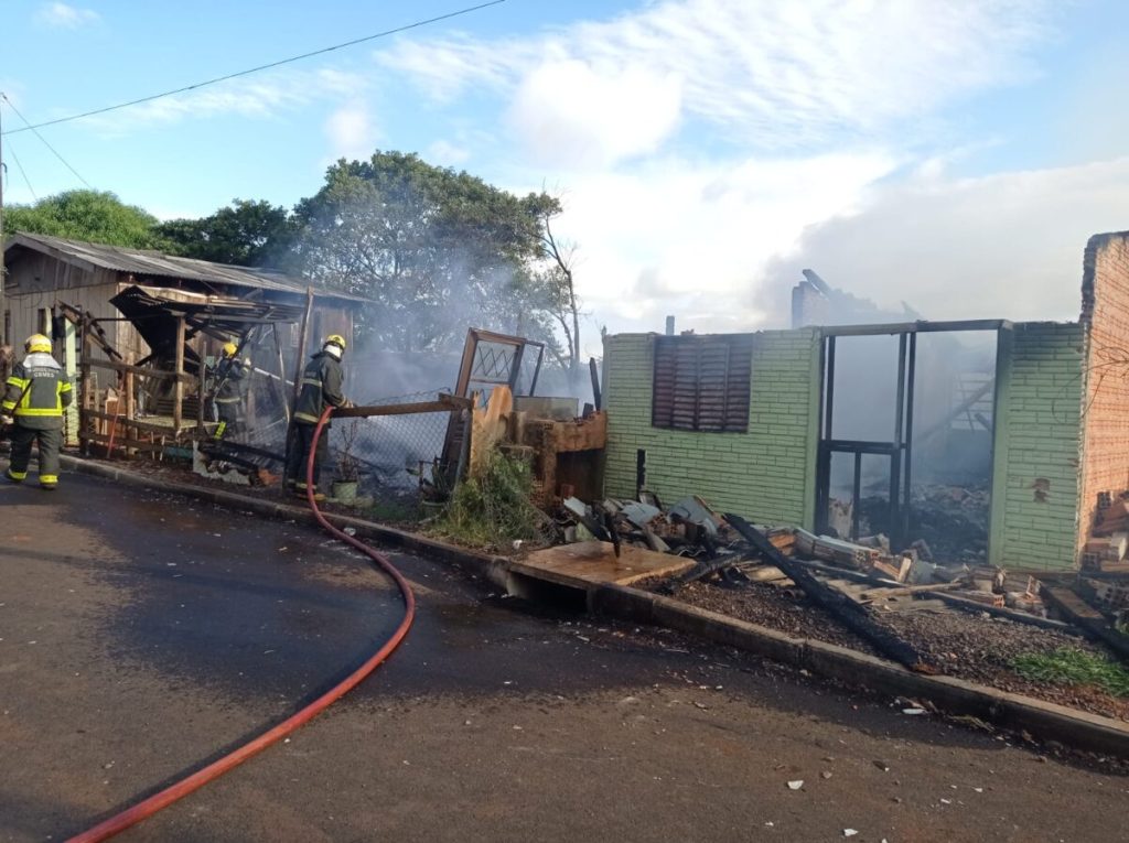 Briga entre vizinhos causa morte de um jovem após disparo de arma de fogo em Carazinho