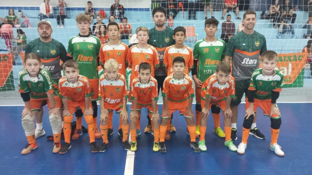 Arsenal vence quatro jogos na Copa Regional de Futsal