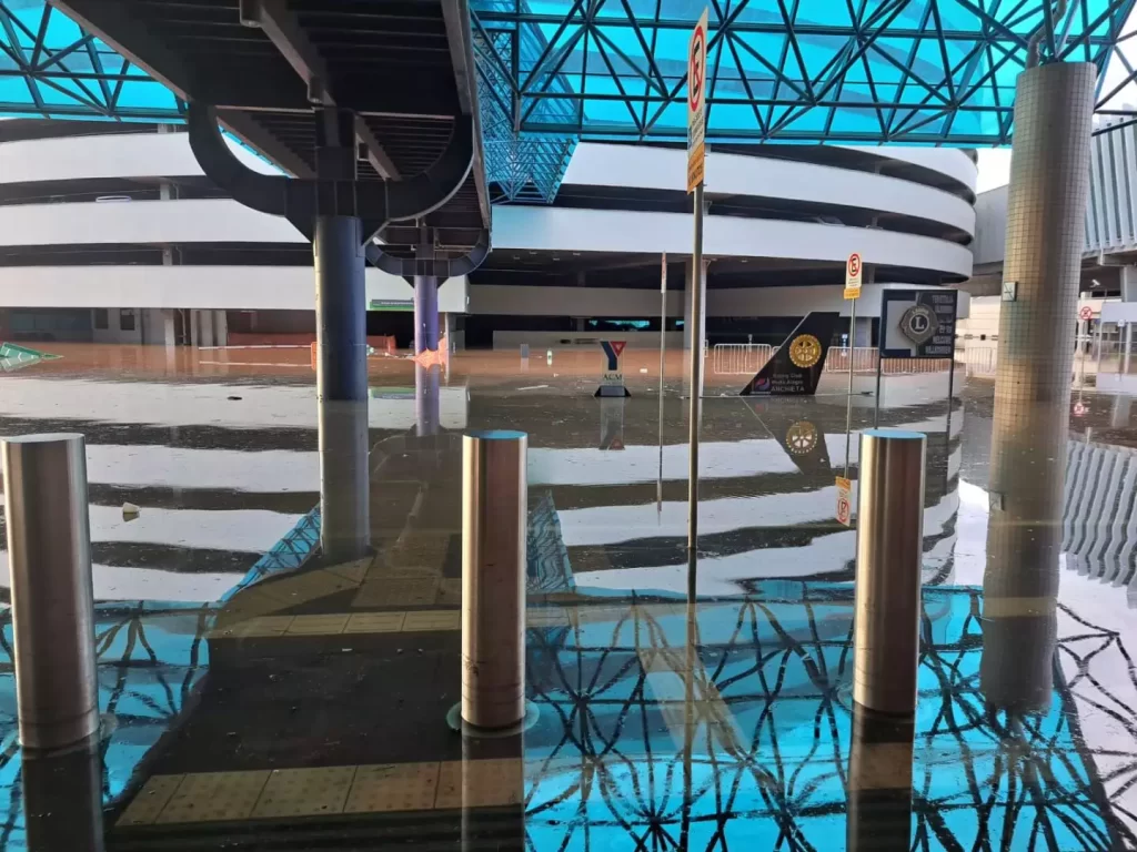 Aeroporto Salgado Filho ficará fechado por tempo indeterminado devido a alagamento
