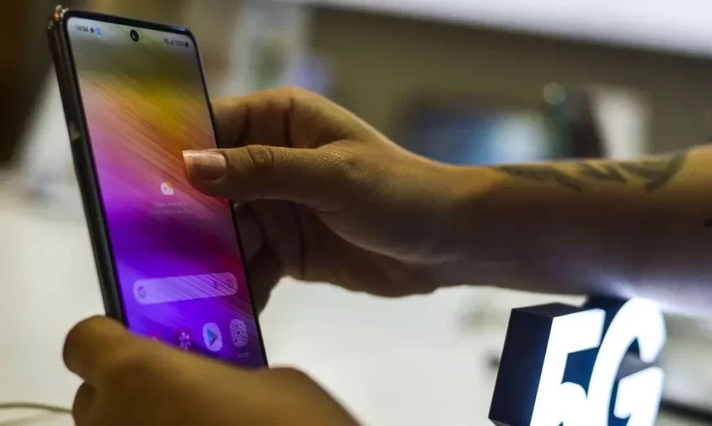 Capitais brasileiras devem ter o sinal de internet 5G ampliado até o fim deste mês