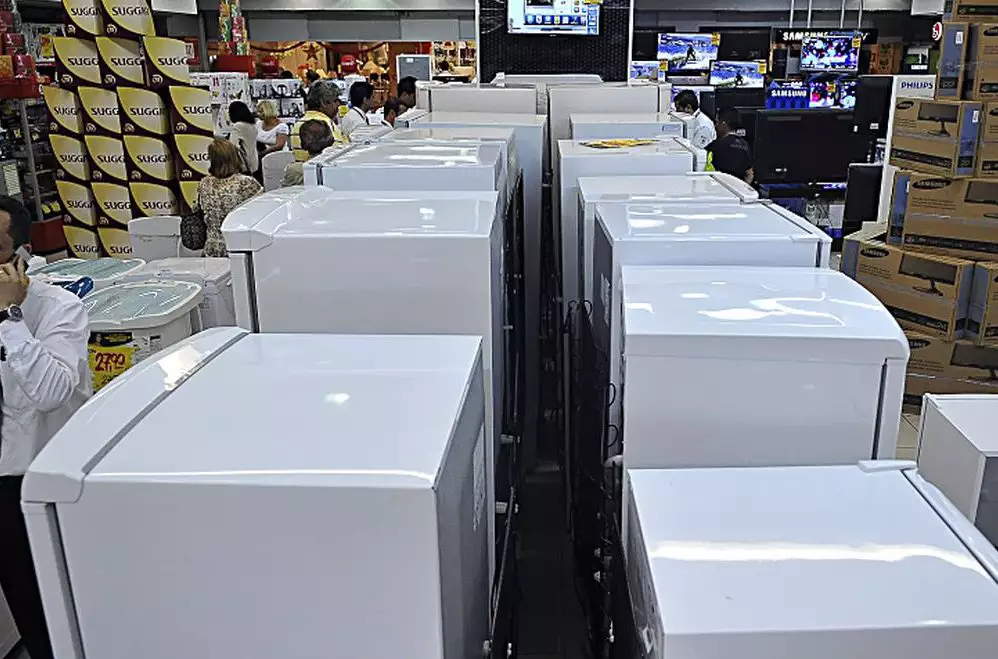 Devolução de ICMS na compra de eletrodomésticos pode beneficiar 1 milhão de gaúchos atingidos pelas enchentes