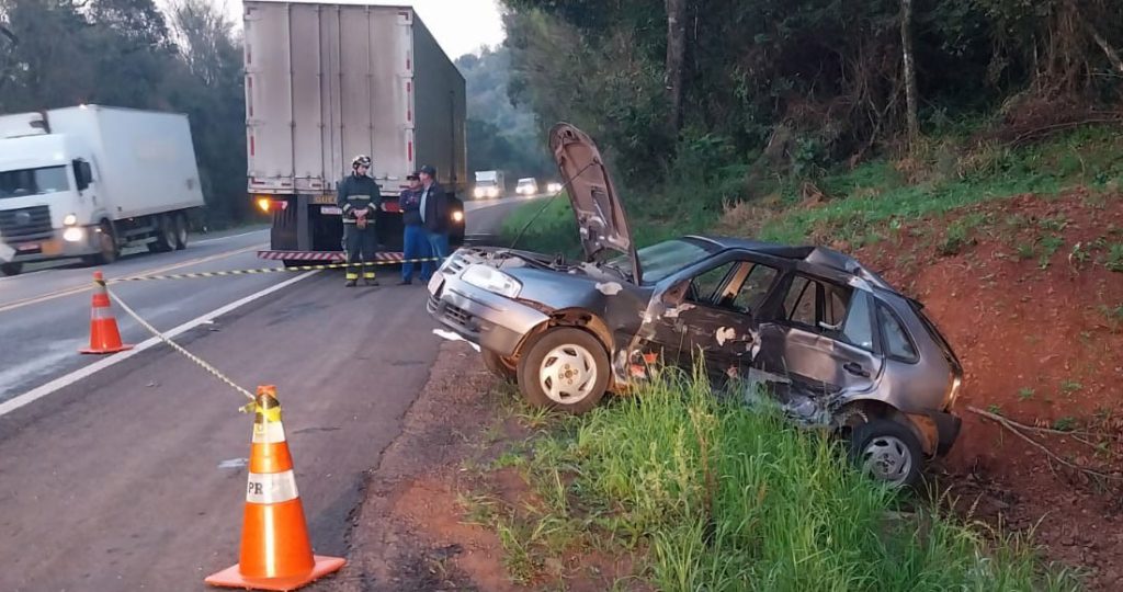 Idoso morre em colisão entre carro e carreta na BR 386 em Almirante Tamandaré do Sul