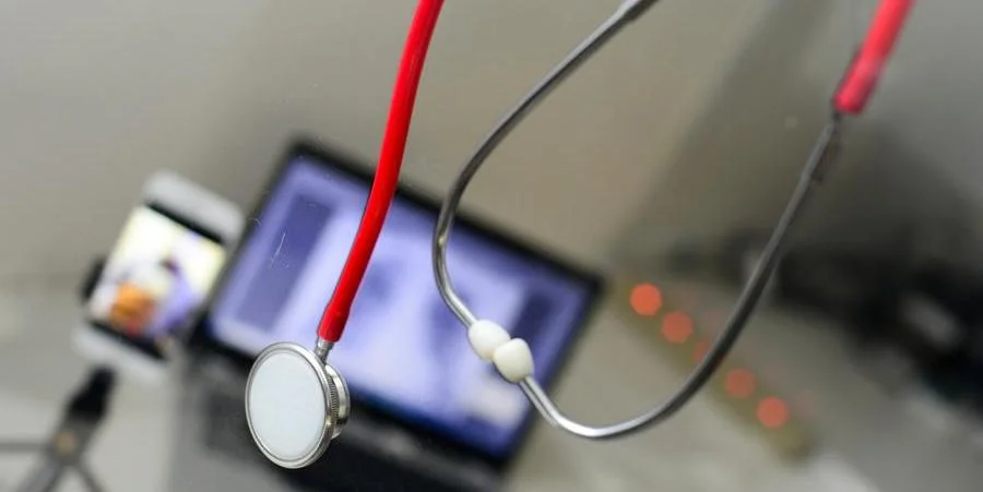 Iniciativa promove telemedicina gratuita para servidores atingidos por enchentes no RS