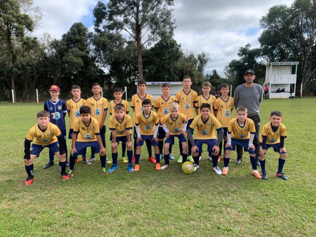 Escolinha Ipiranga enfrenta Escolinha do Grêmio Aquático de Carazinho neste sábado