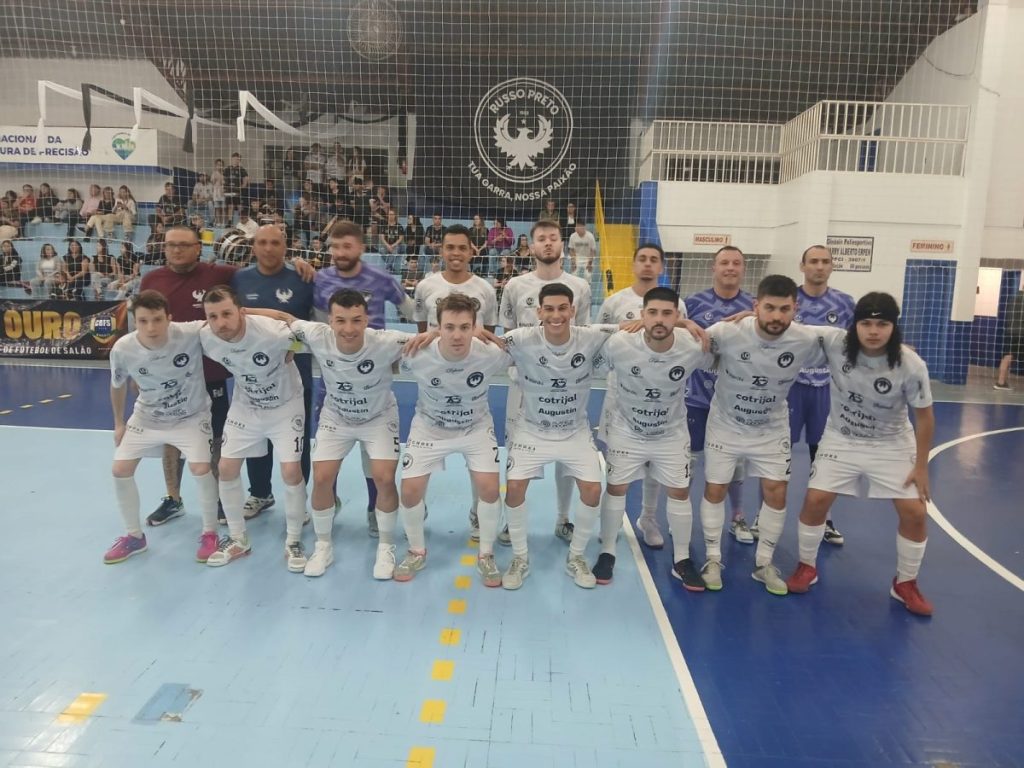 Russo Preto vence em casa e garante classificação para a segunda fase do Futsal Série Ouro