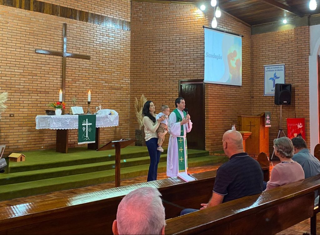 Igreja Luterana da Paz em Não-Me-Toque recebe novo Pastor
