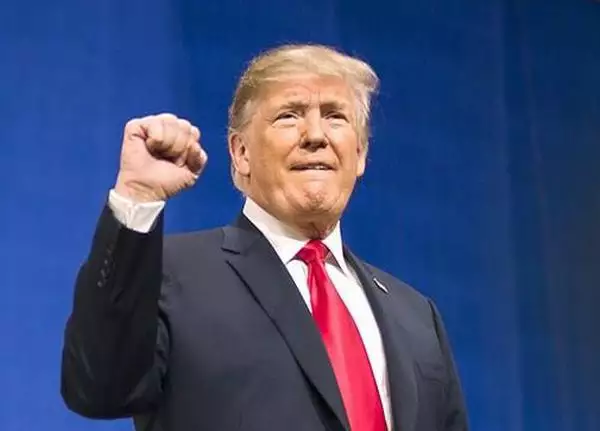 Campanha de Donald Trump relata tiroteio em clube de golfe