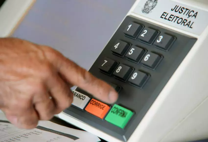 Eleições municipais terão horário único pela primeira vez no Brasil