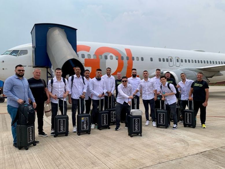 Yeesco embarca para duelo decisivo no Brasileirão