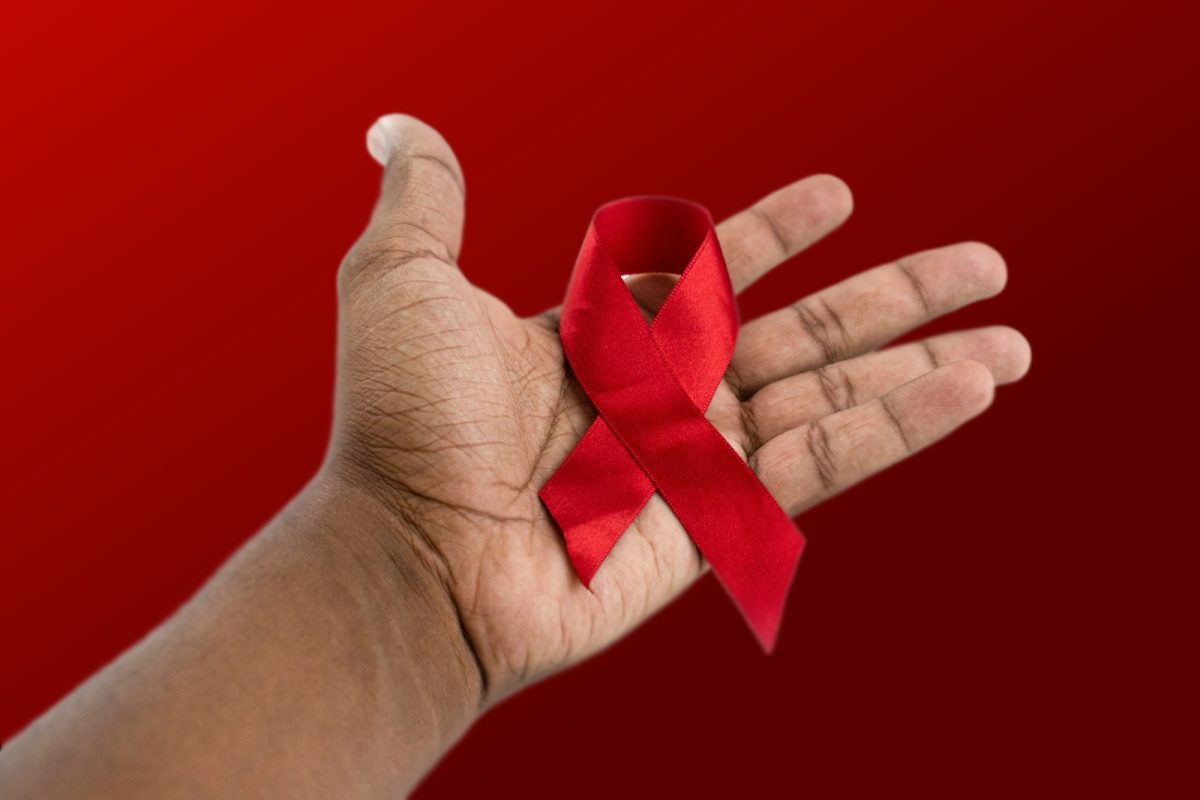 Dezembro Vermelho: Mês de conscientização sobre o vírus HIV/AIDS e as Infecções Sexualmente Transmissíveis