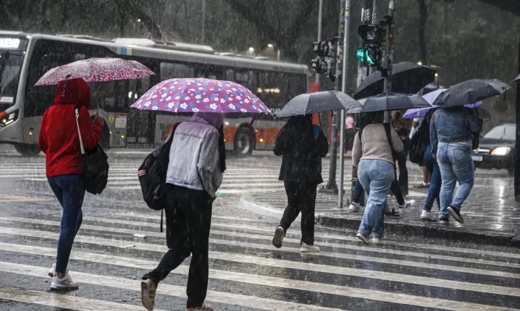 Região Sul tem previsão de tempestade com possibilidade de granizo para final de semana