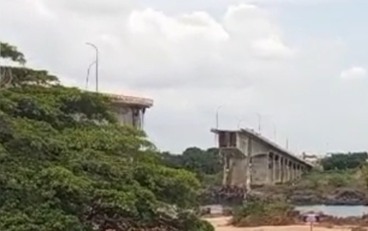 Ponte desaba na divisa entre Tocantins e Maranhão