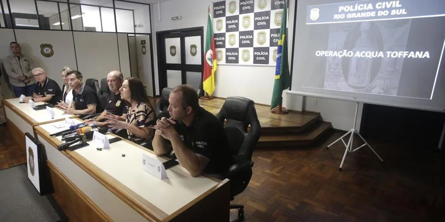 Polícia acha nota fiscal de compra de arsênio em celular de suspeita de envenenar bolo em Torres