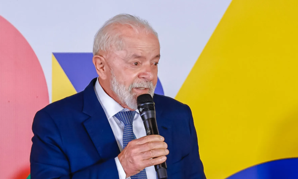 Desaprovação de Lula vai a 55,3%; aprovação é de 40,5%, diz CNT/MDA