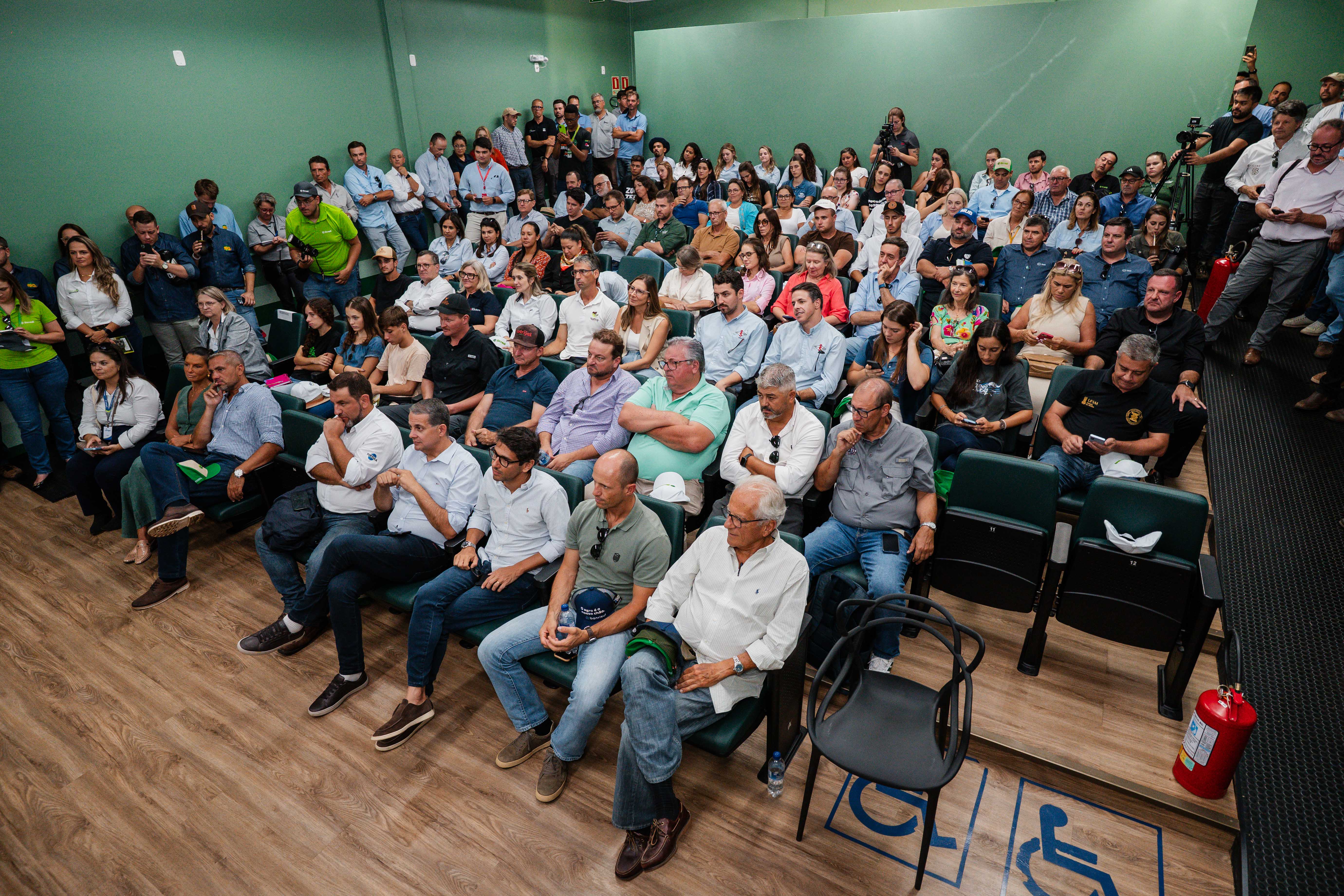 Público lota Auditório da Produção para acompanhar o 3º Fórum da Carne