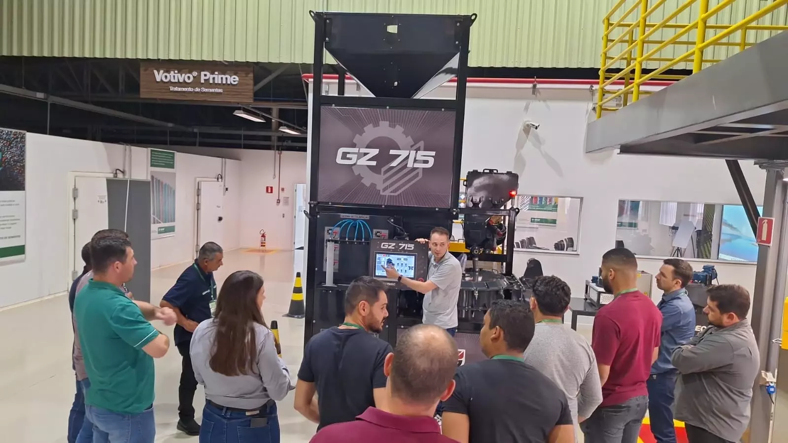 A Grazmec participa do Treinamento Operadores De Máquinas TSI, no Centro De Tecnologia Em Tratamento De Sementes BASF