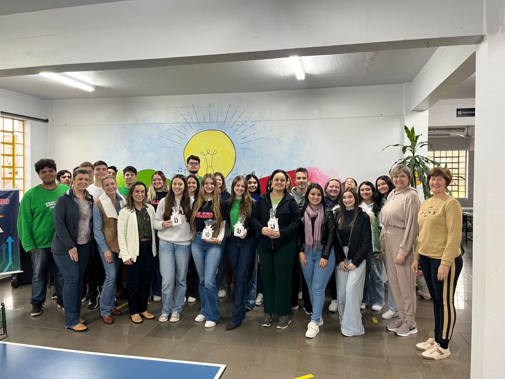Alunas do Instituto Solano vencem concurso do “Vivenciando a Prática” com vídeo sobre a Expodireto Cotrijal