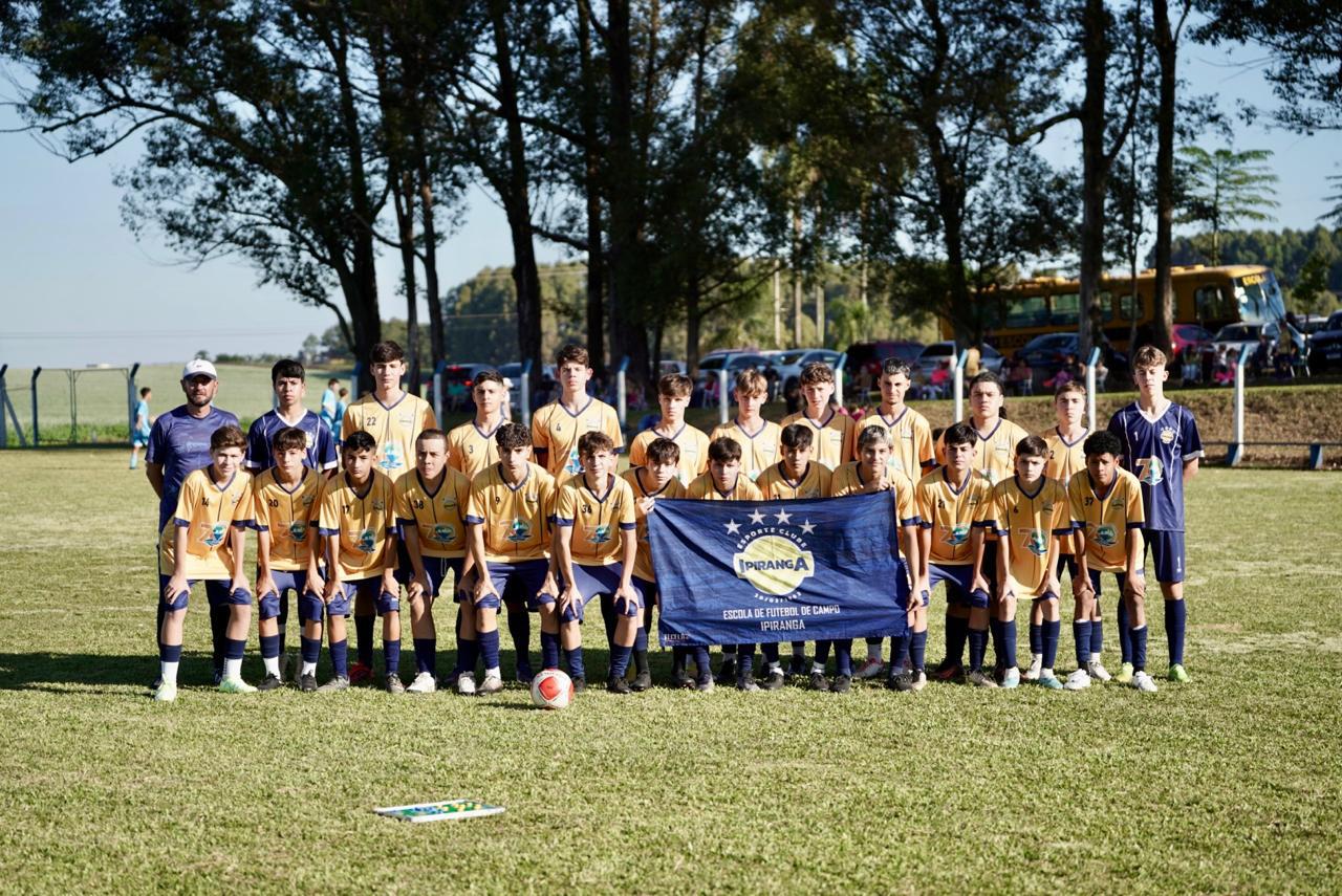 Escolinha de Futebol de Campo Ipiranga vence na primeira rodada da Taça Planalto Médio