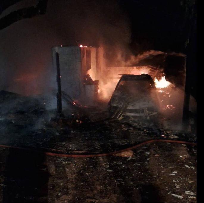 Incêndio destrói residência no interior de Não-Me-Toque