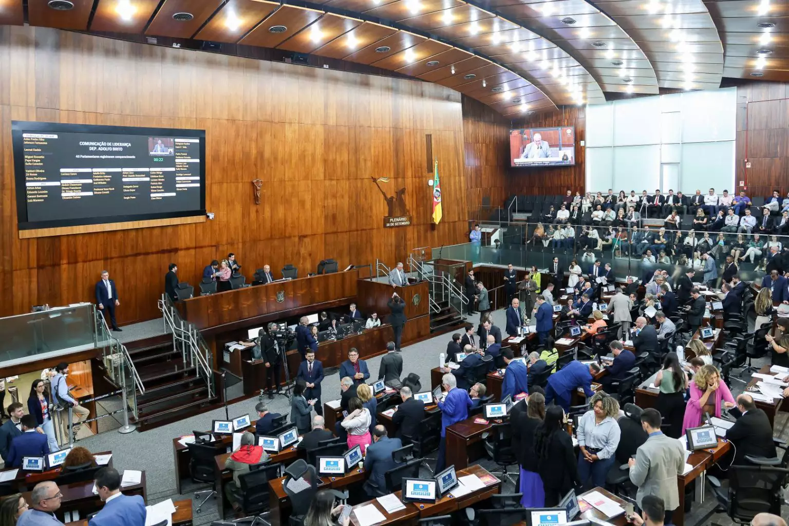 Governo gaúcho envia para Assembleia projeto que reajusta piso regional em 8%