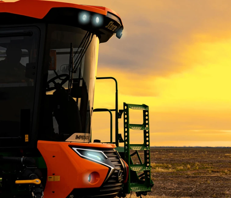 Pulverização agrícola: qual o período ideal e por que usar autopropelido?