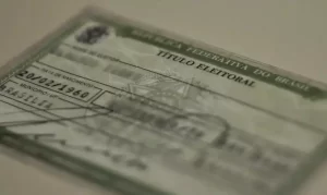 Prazo para regularizar título de eleitor termina nesta segunda; veja quem precisa resolver pendências