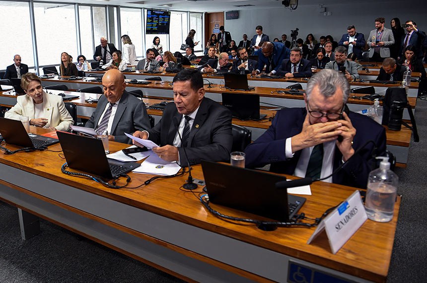 Securitização de dívida rural após desastres climáticos é aprovada na CRA