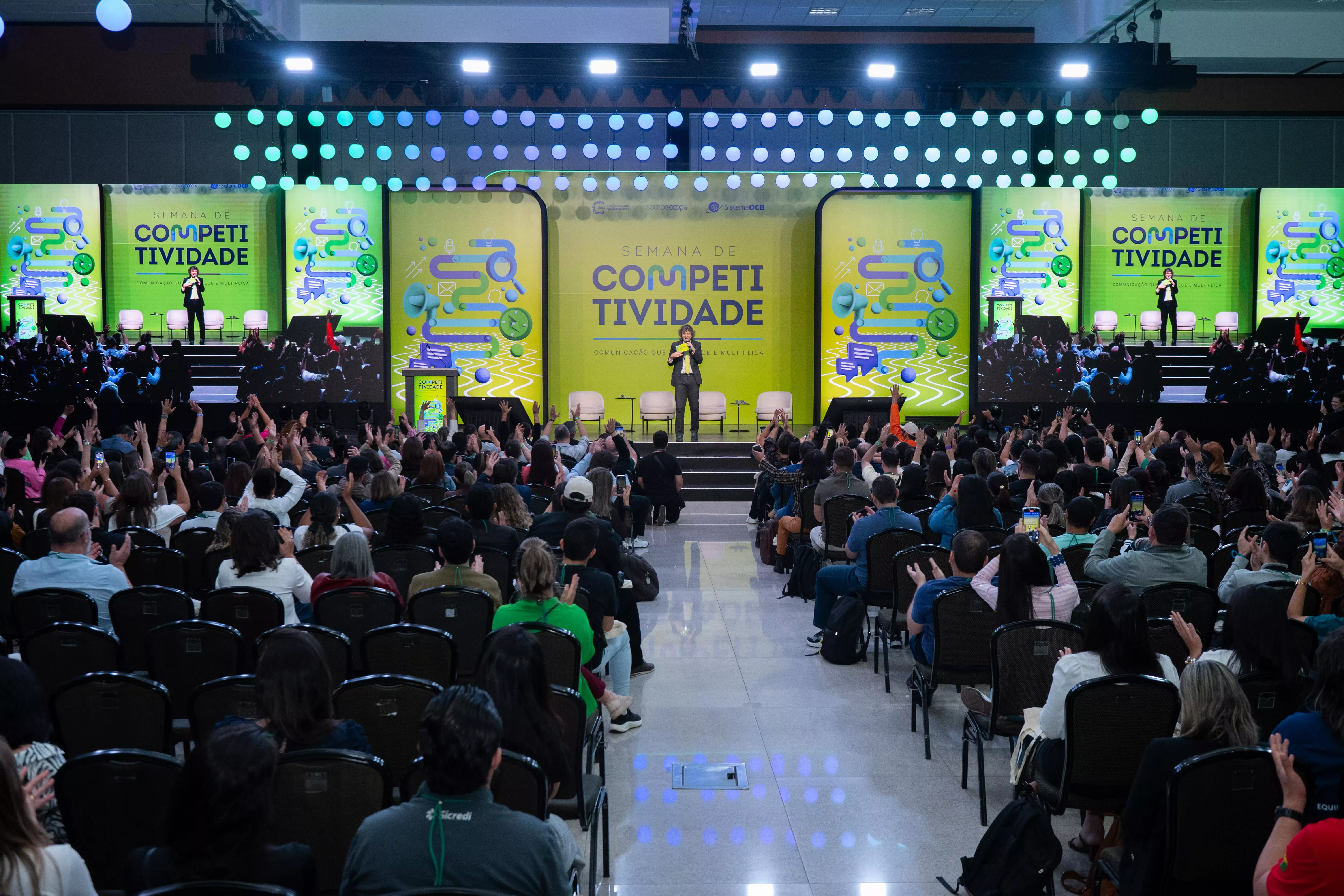 Coprel participa da Semana da Competitividade 2025 e compartilha boas práticas de comunicação cooperativa