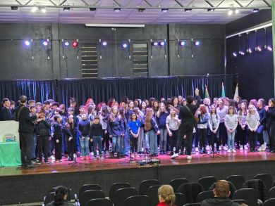 Encontro de Corais Infantojuvenis emociona público em Victor Graeff