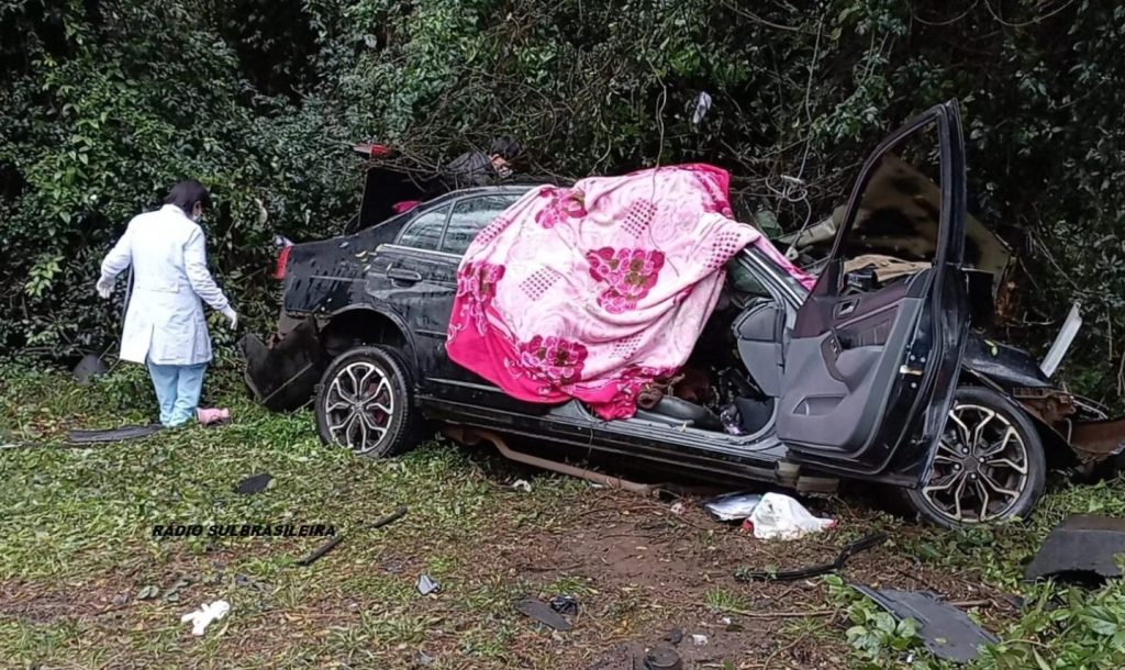 Mãe e filho morrem na BR-158 em Panambi