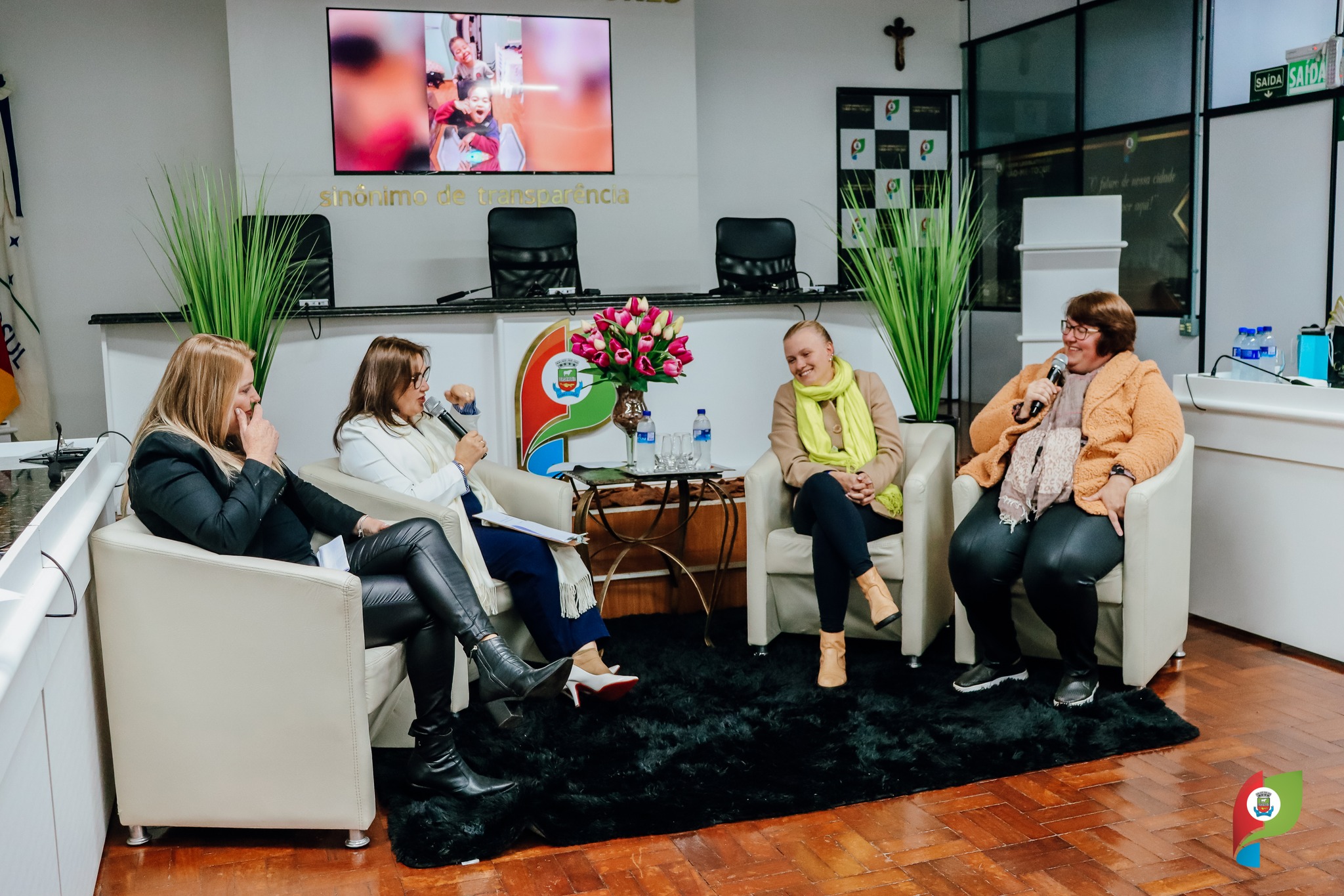 “Nós por Elas” emociona com histórias de superação em Não-Me-Toque