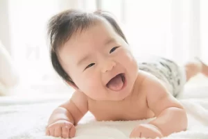 Número de nascimentos no Japão atinge recorde negativo em 2024