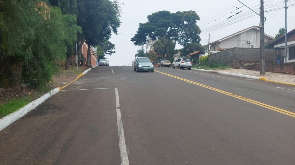 Ciclista sofre ferimento na cabeça após acidente em Não-Me-Toque