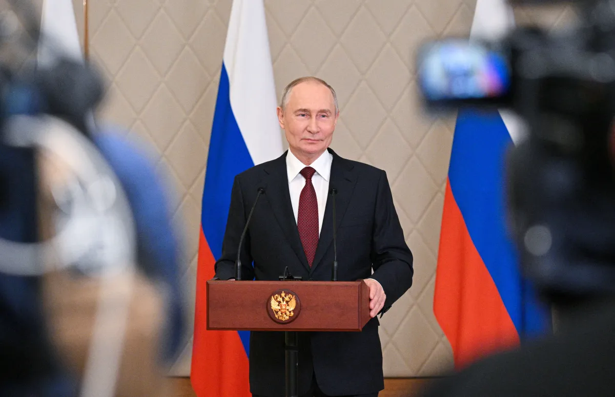 Rússia está ganhando tempo com ataques na Ucrânia, diz enviado dos EUA