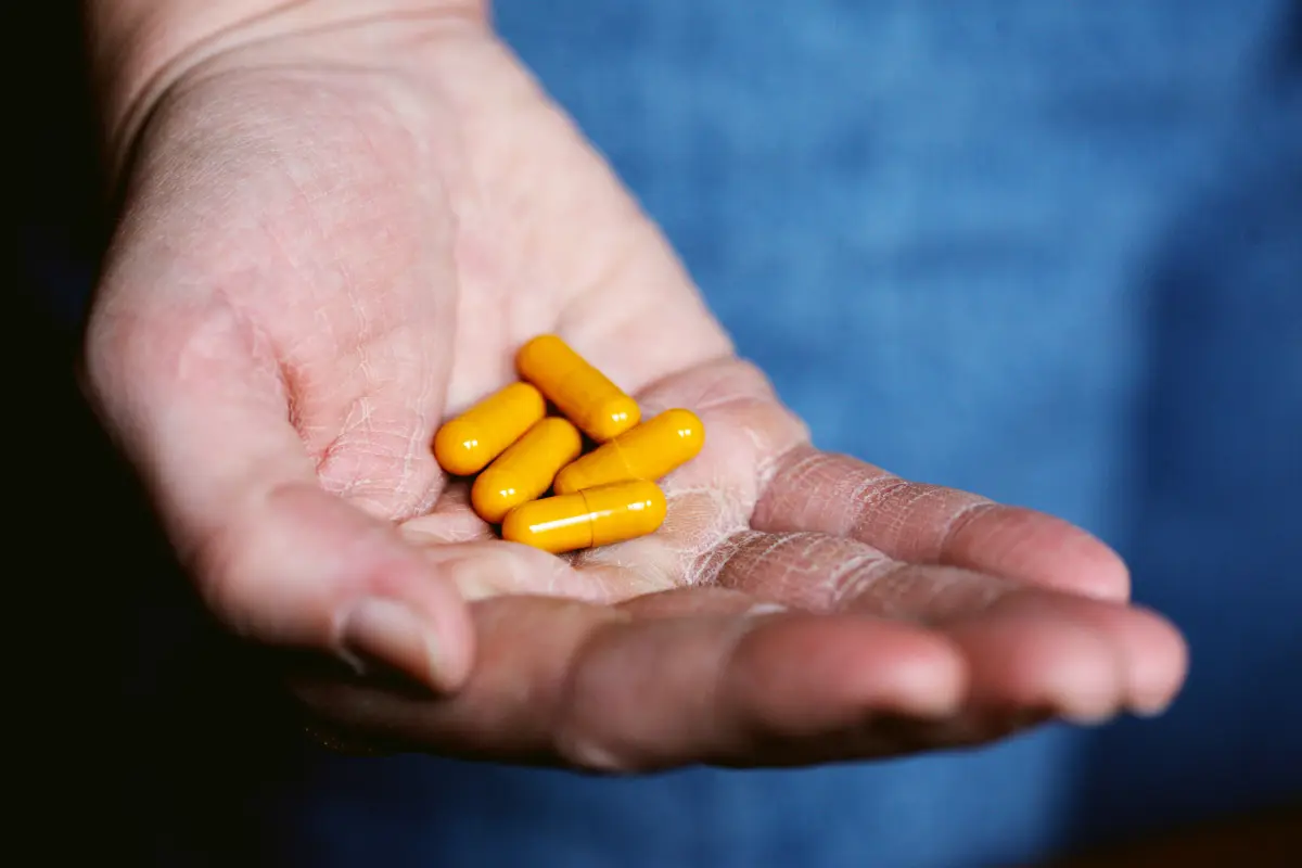 Anvisa proíbe duas marcas de suplemento alimentar