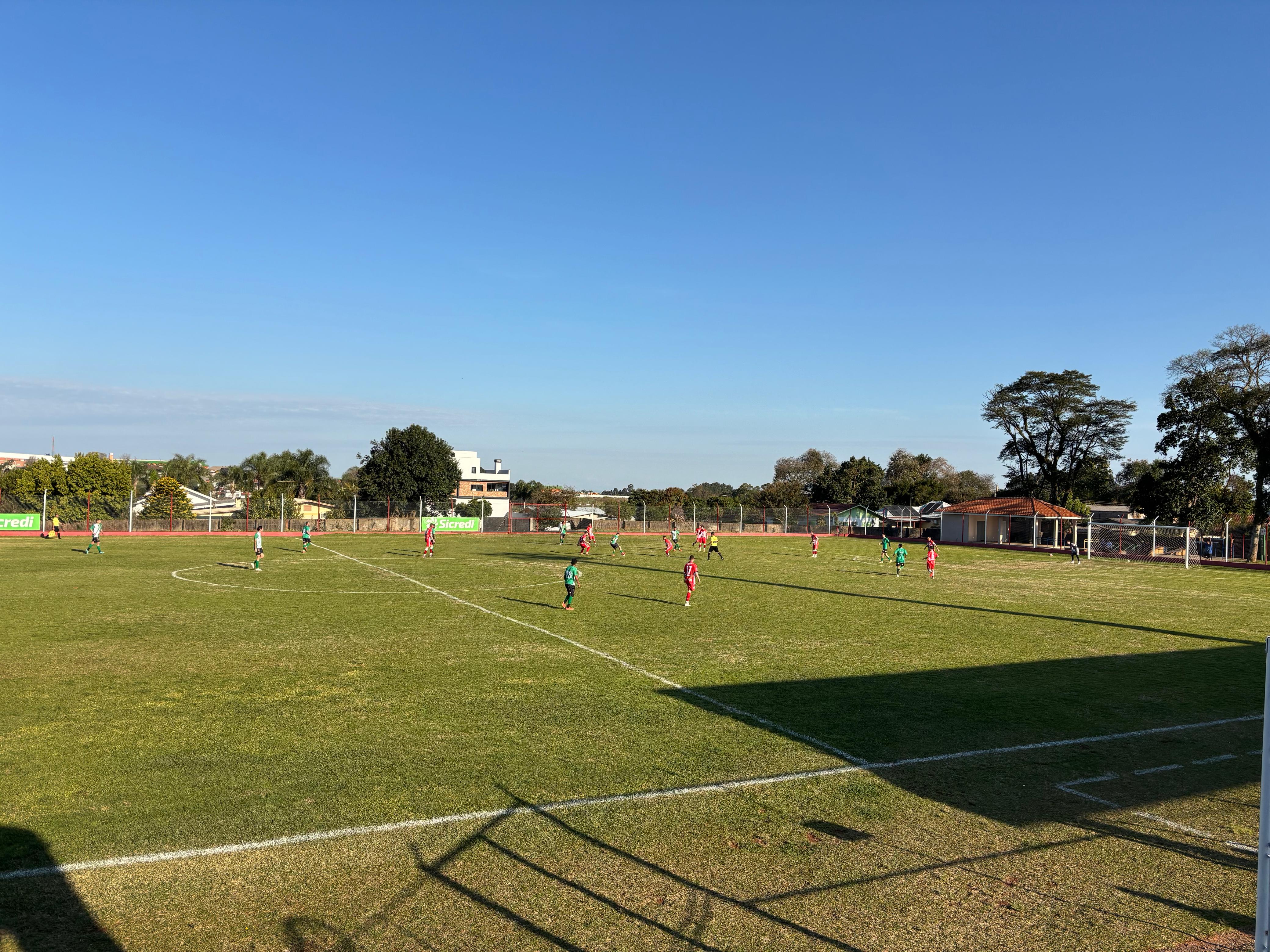 Colorado estreia com vitória na Copa regional de futebol de campo LDR