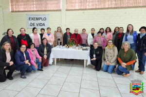 CRAS de Victor Graeff e Emater promovem atividades sobre Plantas Medicinais