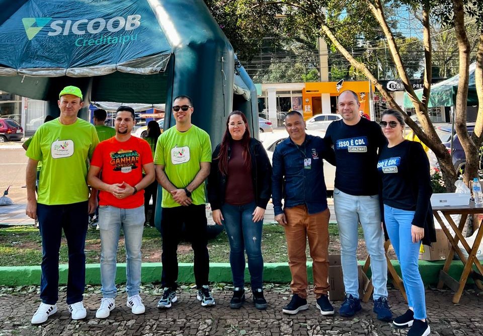 Dia C de Cooperar mobiliza comunidade em Carazinho com apoio do CDL