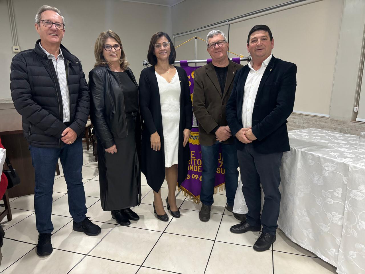 Lions Clube de Não-Me-Toque realiza solenidade de posse da nova diretoria